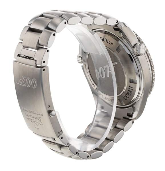 Omega Planet Ocean 222.30.46.20.01.001